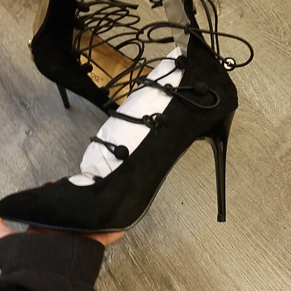 Fashion strappy pointed toe heels - Picture 3 of 6